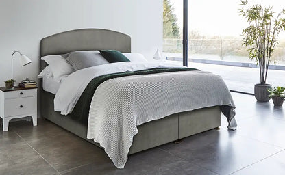 Tern Apple Ottoman in king