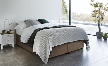 Platform Apple Ottoman in single