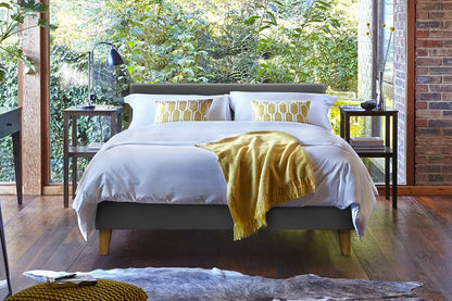 November Joust Chic in small single