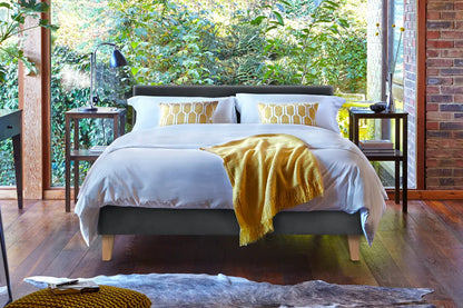 November Joust Chic in king