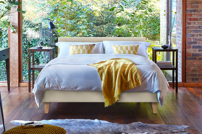 November Joust Chic in small single