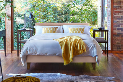 November Joust Chic in small single
